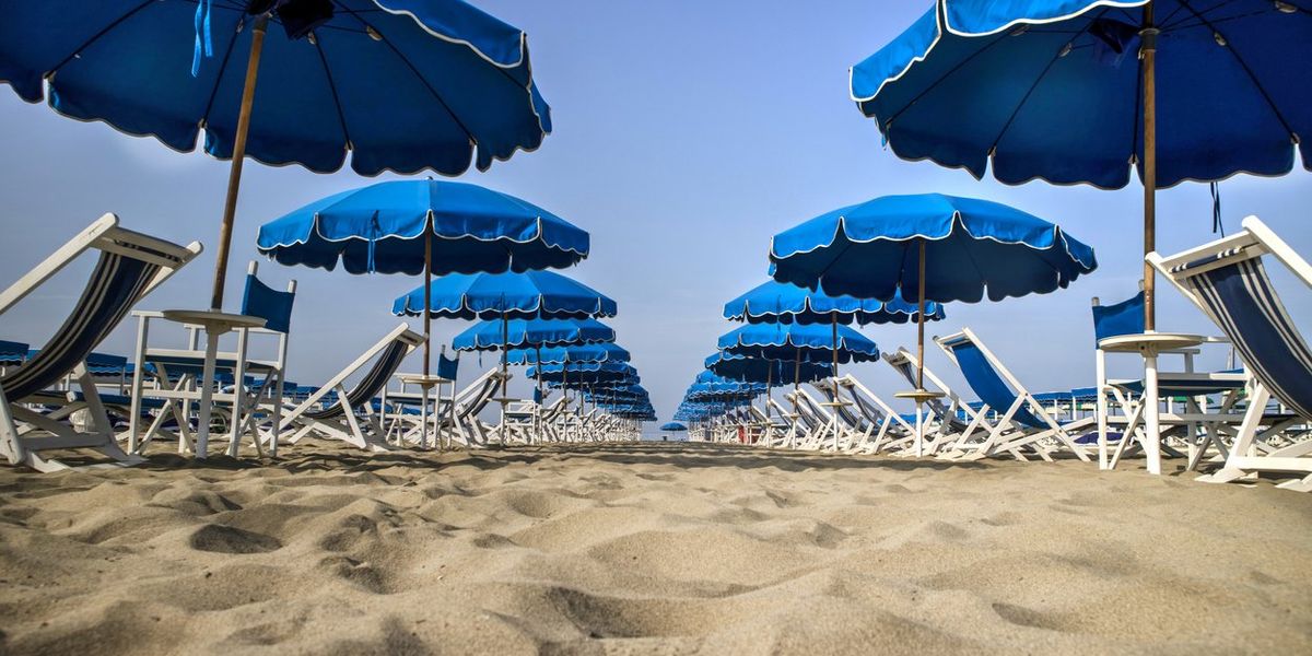 Nuova offensiva Ue sulle spiagge Indennizzi bocciati per 27.000 lidi Nuova offensiva Ue sulle spiagge Indennizzi bocciati per 27.000 lidi