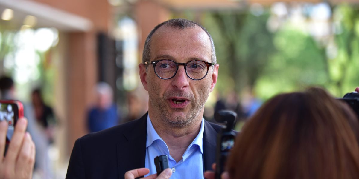 Ricci tira dritto: «Vinceremo». Il M5s sta alla finestra ma non si fida Ricci tira dritto: «Vinceremo». Il M5s sta alla finestra ma non si fida