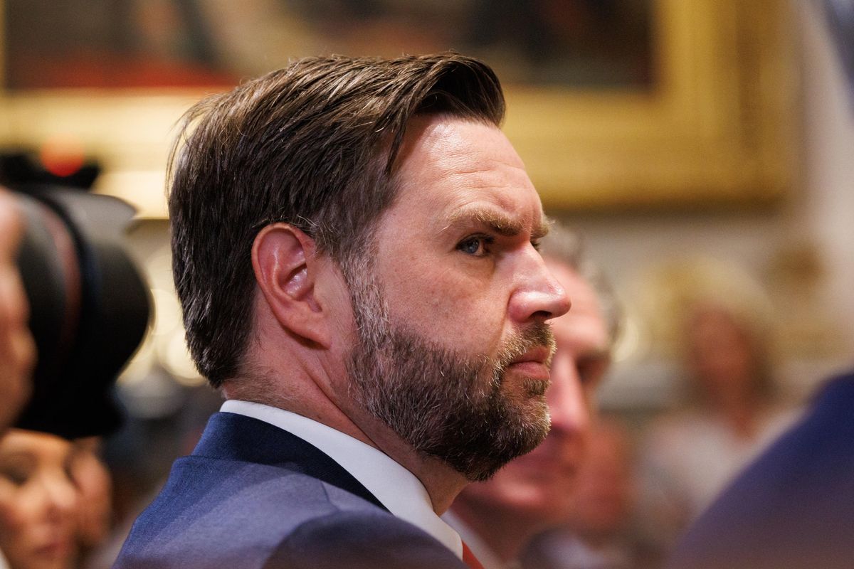 Nuova sberla degli Usa all’Europa: «Da voi ormai regna la censura»