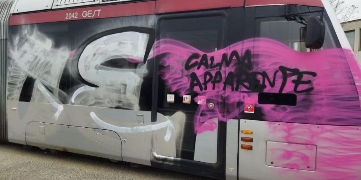 Salviamo Firenze dal flop tranvia Salviamo Firenze dal flop tranvia