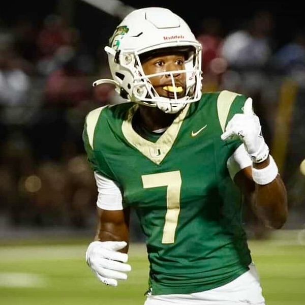 VYPE DFW 2025 Preseason Football Public School Offensive Player of the Year Fan Poll