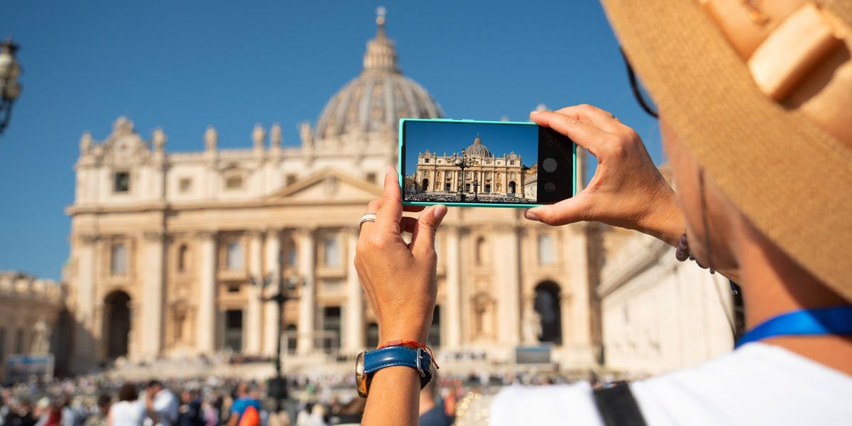 Prima sono troppi, poi troppo pochi. Sui turisti stanno dando i numeri Prima sono troppi, poi troppo pochi. Sui turisti stanno dando i numeri