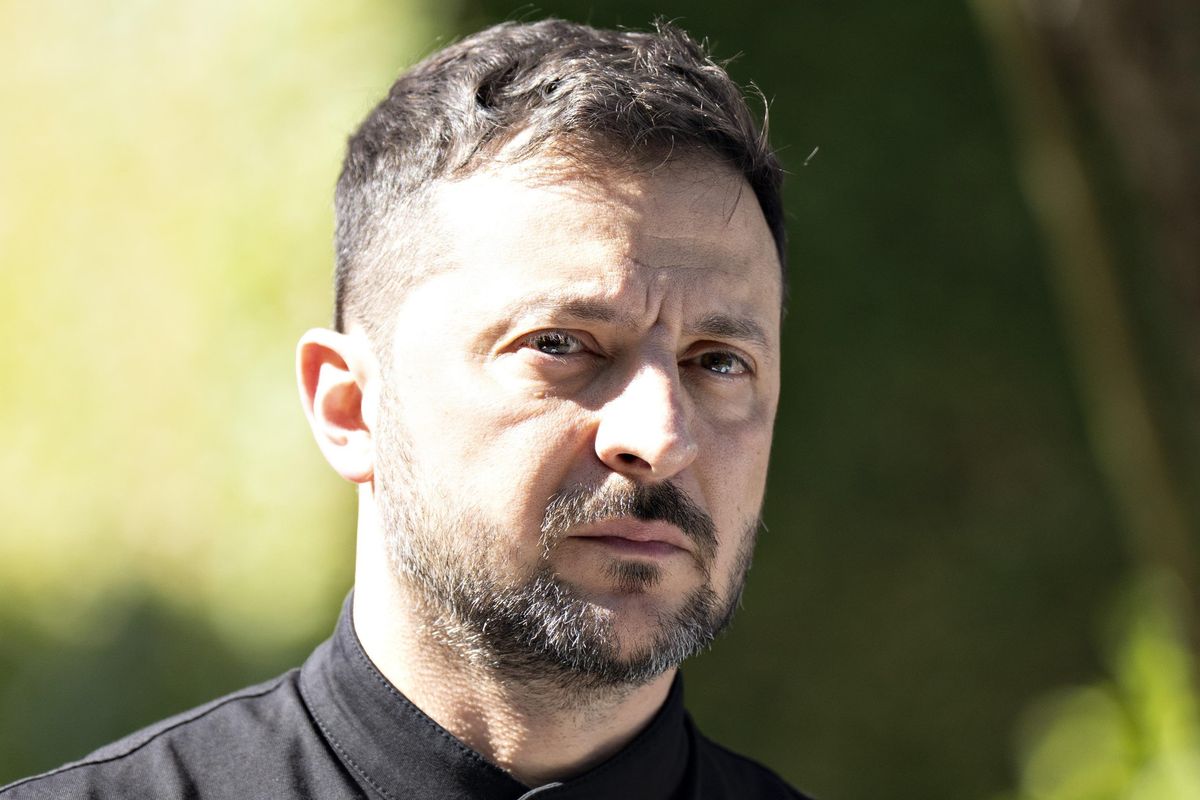 Salvano Zelensky, perdono l’Ucraina