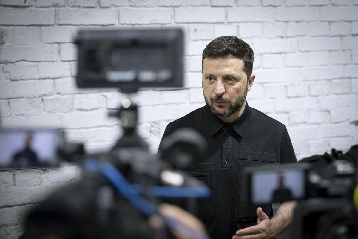 Giallo sulla presenza di Zelensky al vertice tra Putin e Trump