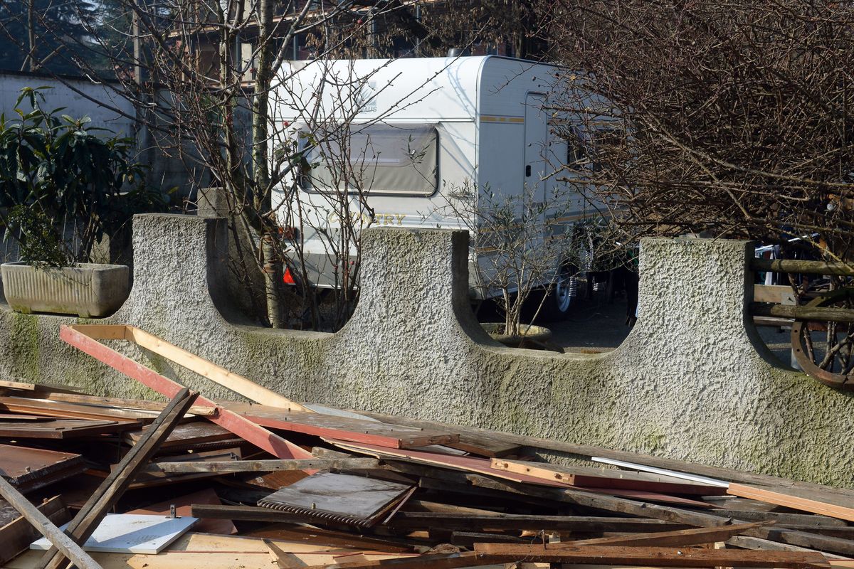 Il campo sgomberato due volte. Inutilmente