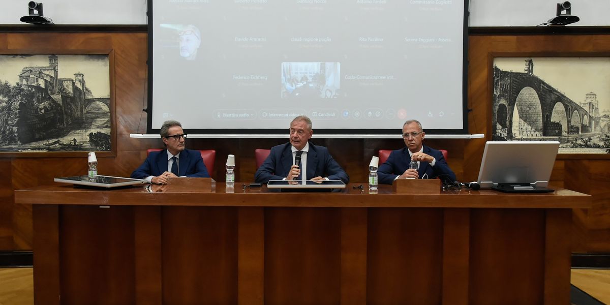 boccata d8217ossigeno per l8217ilva c8217232 intesa sull8217acciaio pulito ma non si sa quando