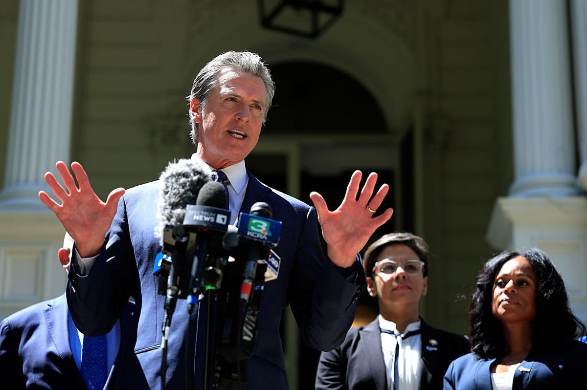 Newsom sagt, die Untersuchung des Justizministeriums setze ihn und seine ...