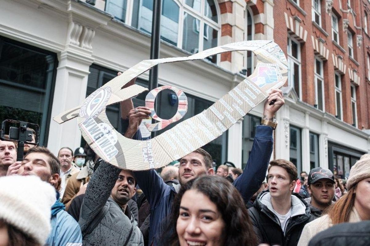 qanon, qanon rally, trump rally, conspiracy theories, maga, maga qanon,