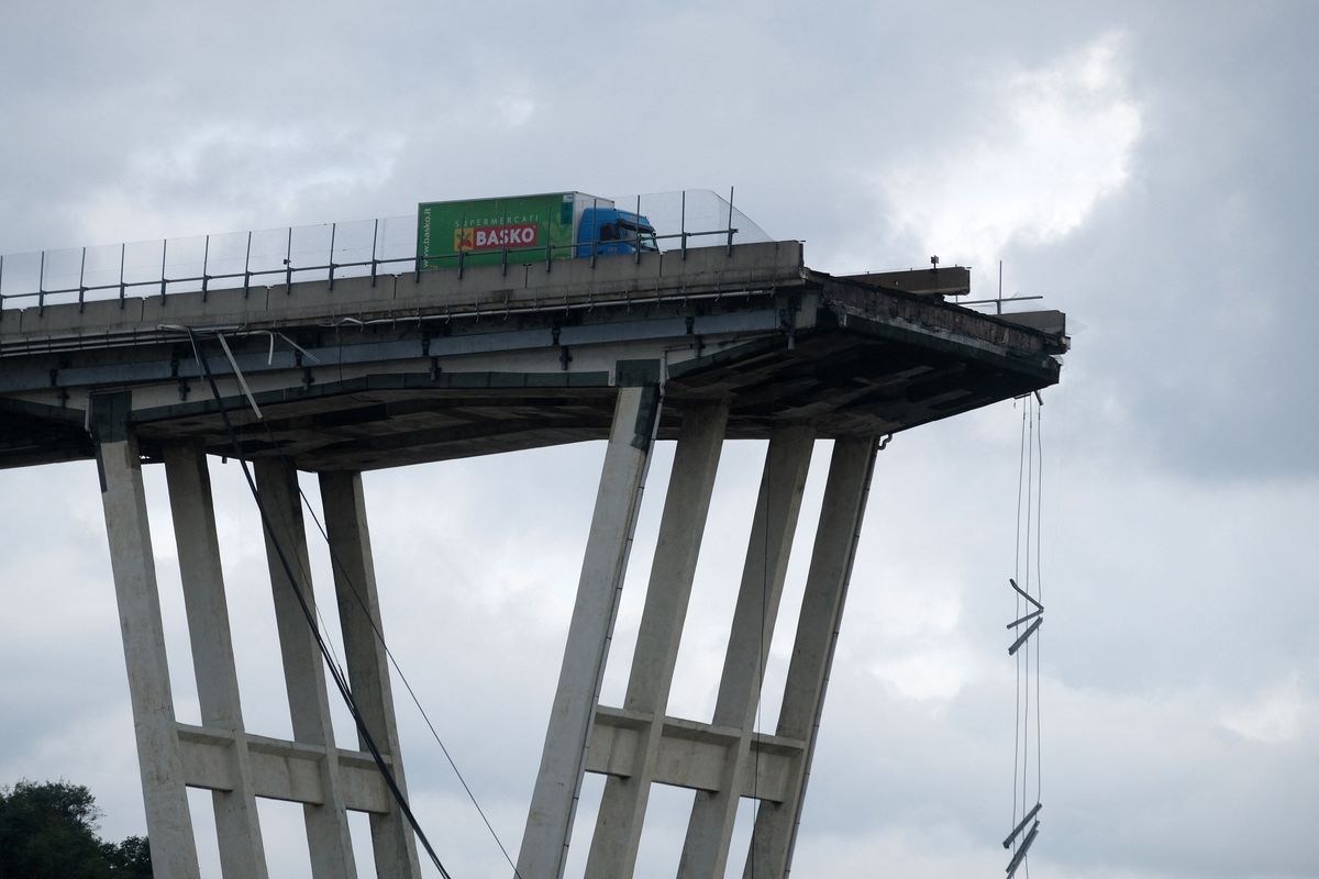 Conte e Draghi strapagarono Autostrade