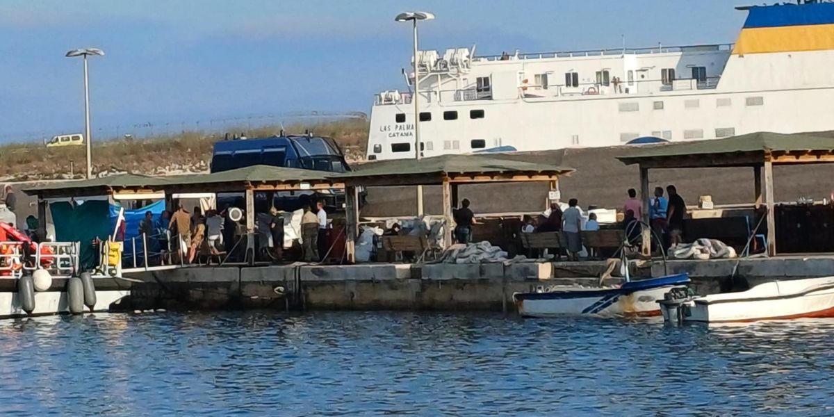 le ong si inventano il blocco a lampedusa