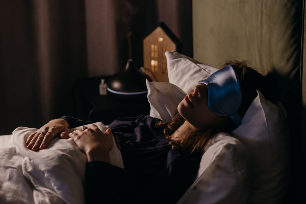 woman, sleeping, bedtime, rest, energy