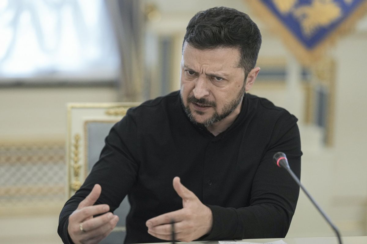 Domani Zelensky alla Casa Bianca. Ma sono scintille già via telefono