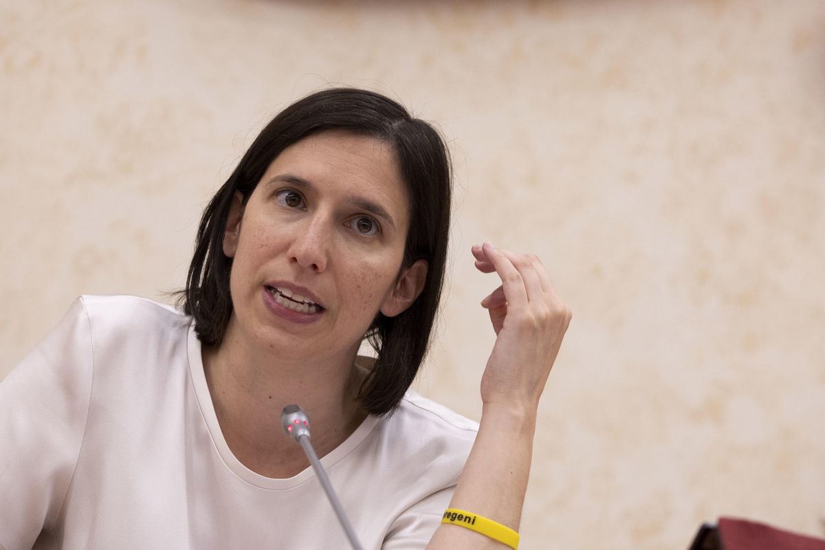 «Autogol», «bluff», «assist a Putin». Chi non riesce a toccare palla, gufa