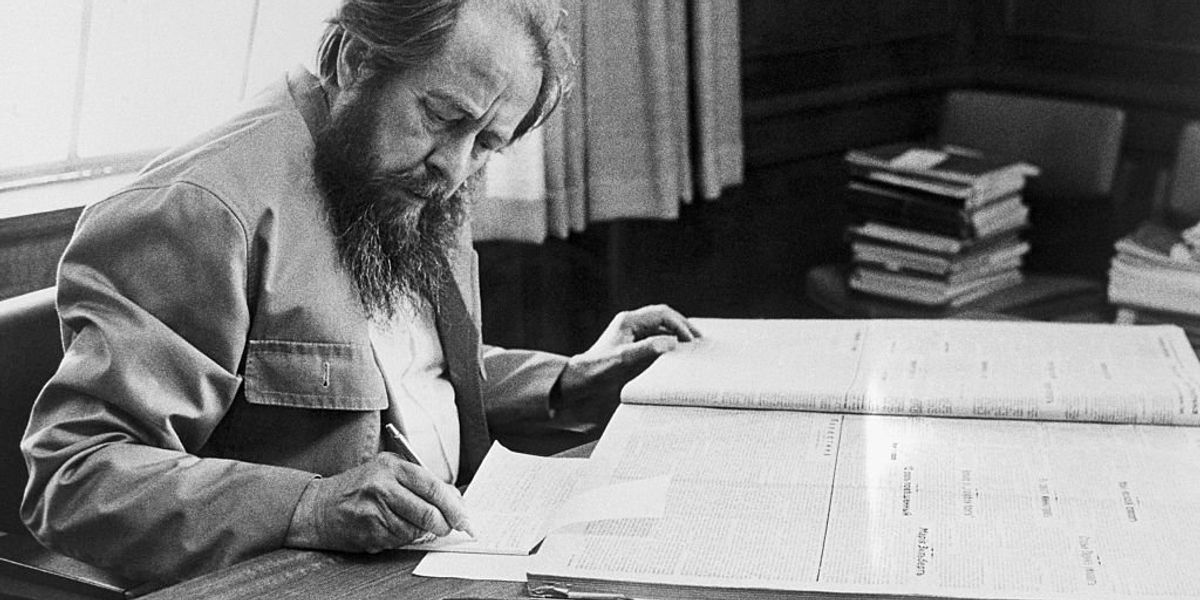 Da Nilin a Solzhenitsyn, il ribelle è chi non accetta la menzogna