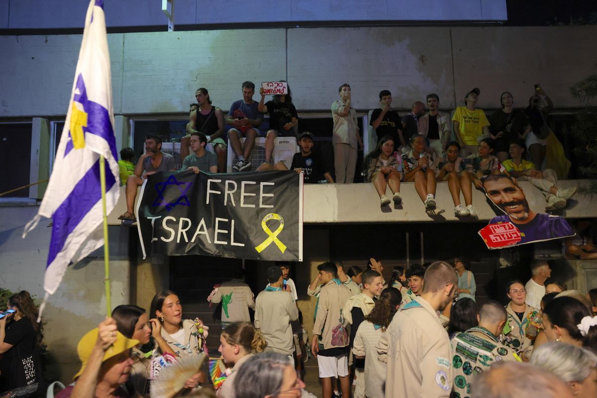 Sciopero per la pace a Tel Aviv, decine di arresti