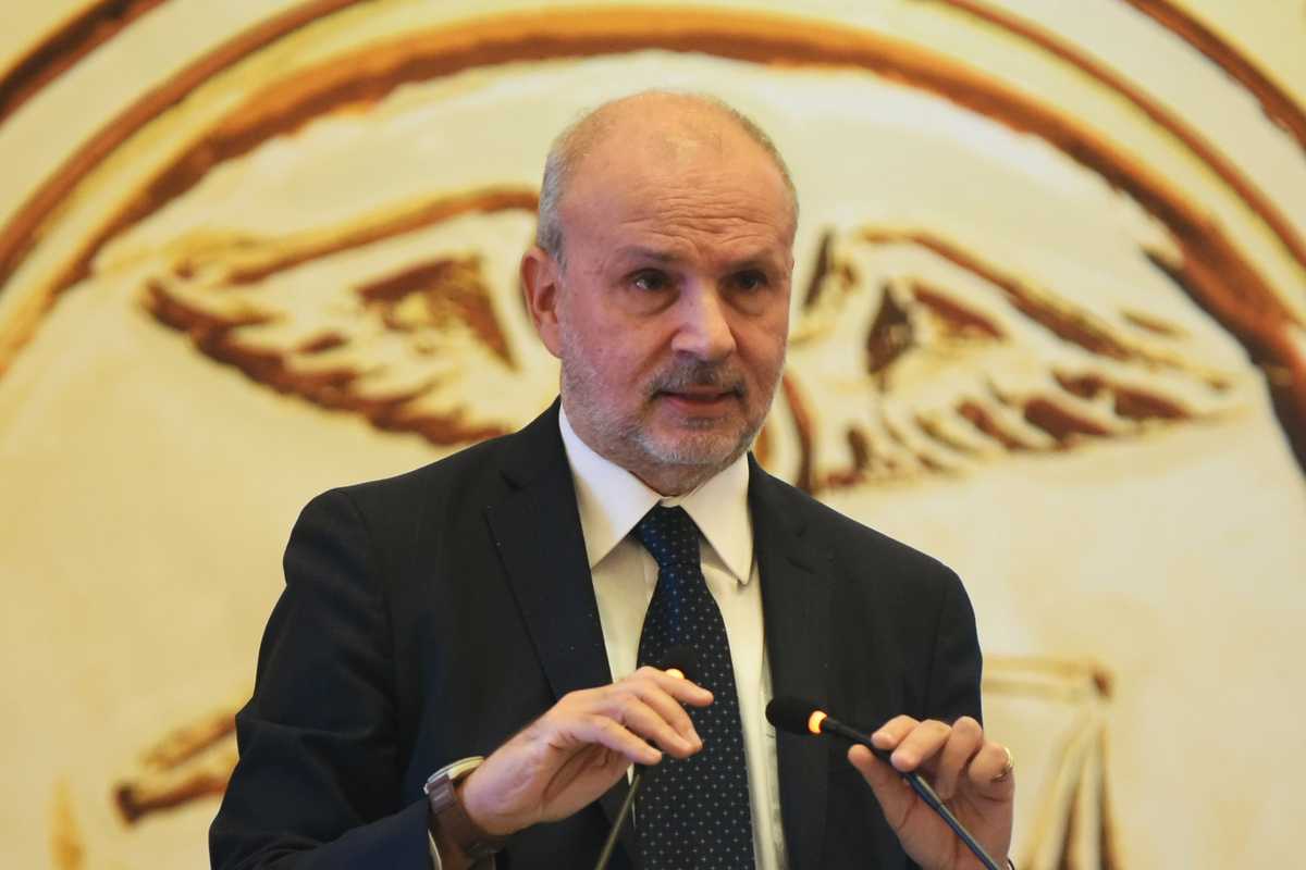 I lettori in coro: «Via Schillaci»