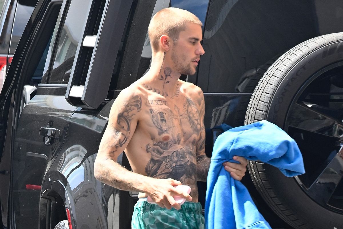 A Justin Bieber Impersonator Crashed a Las Vegas Nightclub