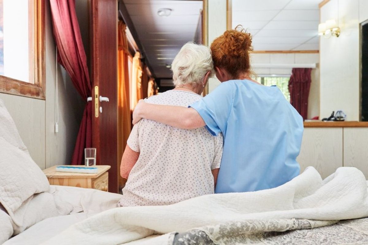 hospice, death, dying, dying process, clues someone will die