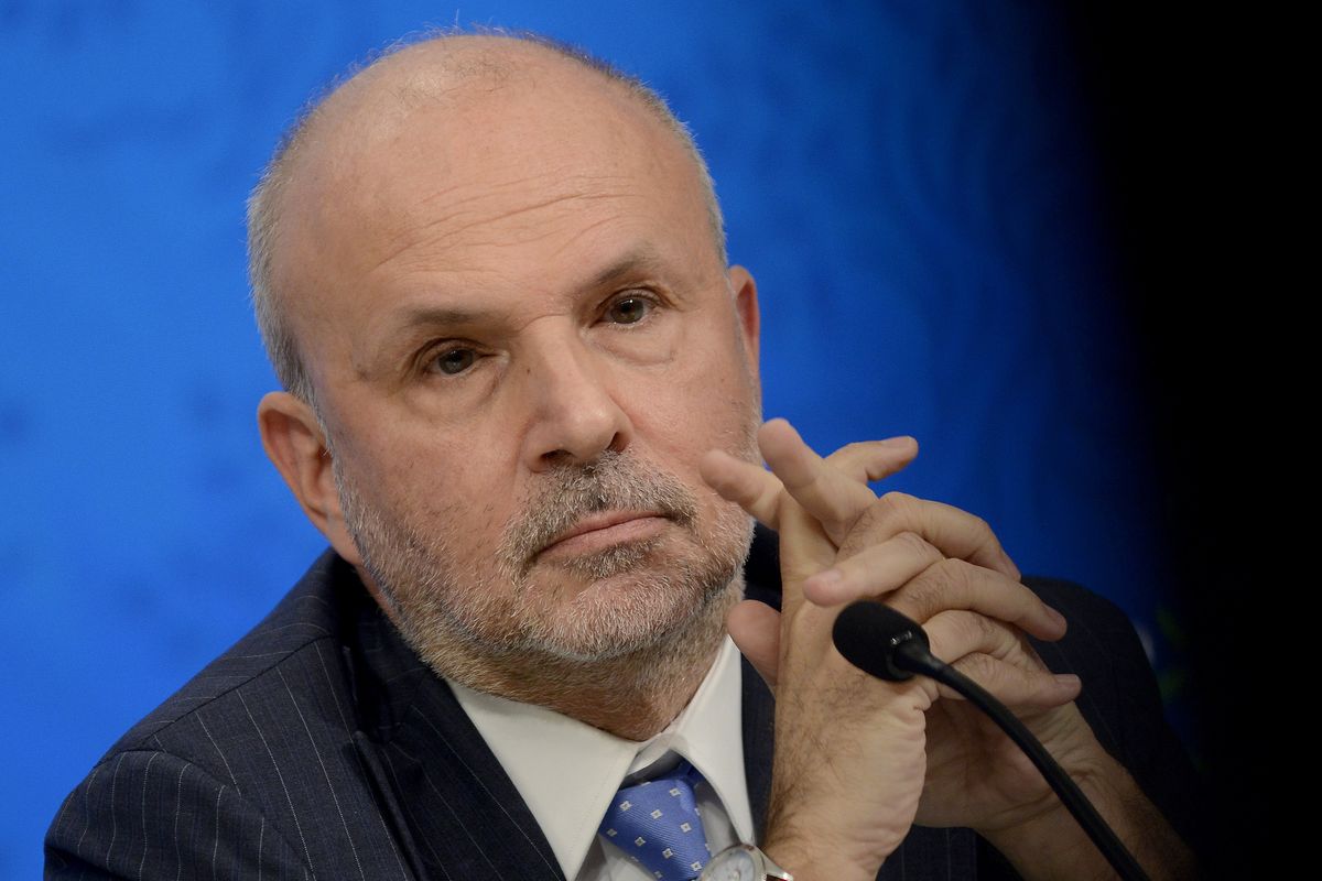 Anche Salvini e Lollobrigida adesso scaricano Schillaci