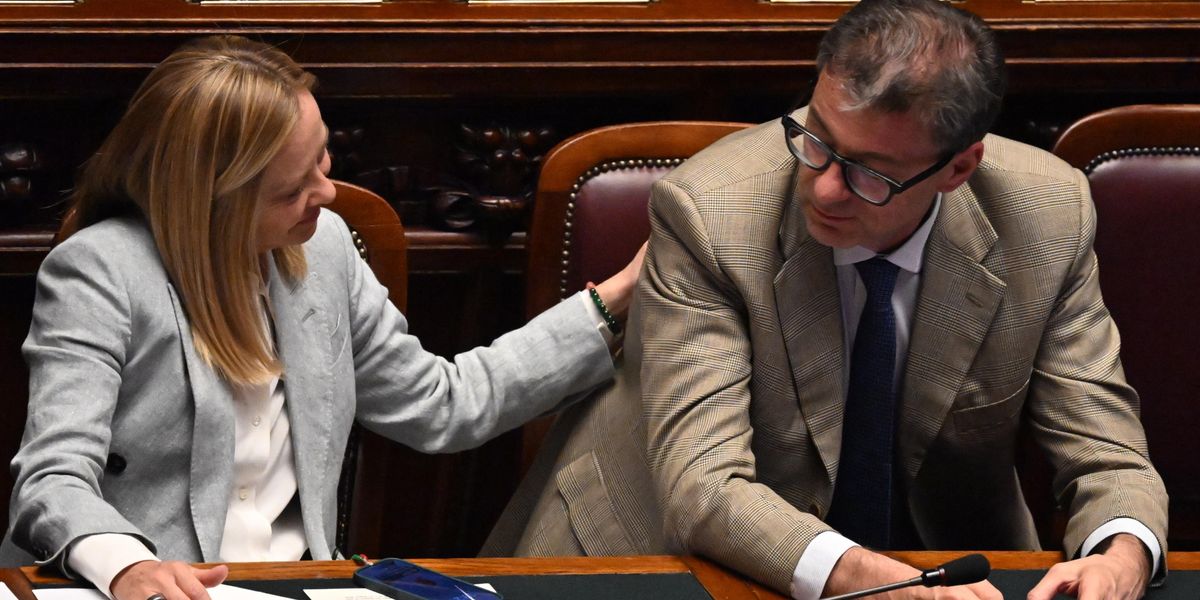 Rottamazione, spread e Parigi. Crescono le risorse per la manovra