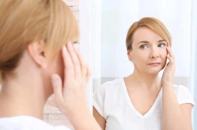 Scientists pinpoint the exact 'turning point' year when your body's aging process accelerates - Upworthy