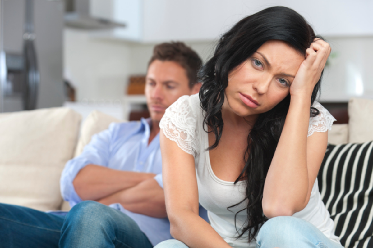 narcissist, woman and man, woman angry, lying man, man on couch, couple fight