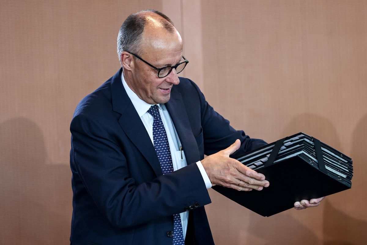 La corsa alla spesa tedesca abbatte l’impianto europeo. La Commissione è all’angolo