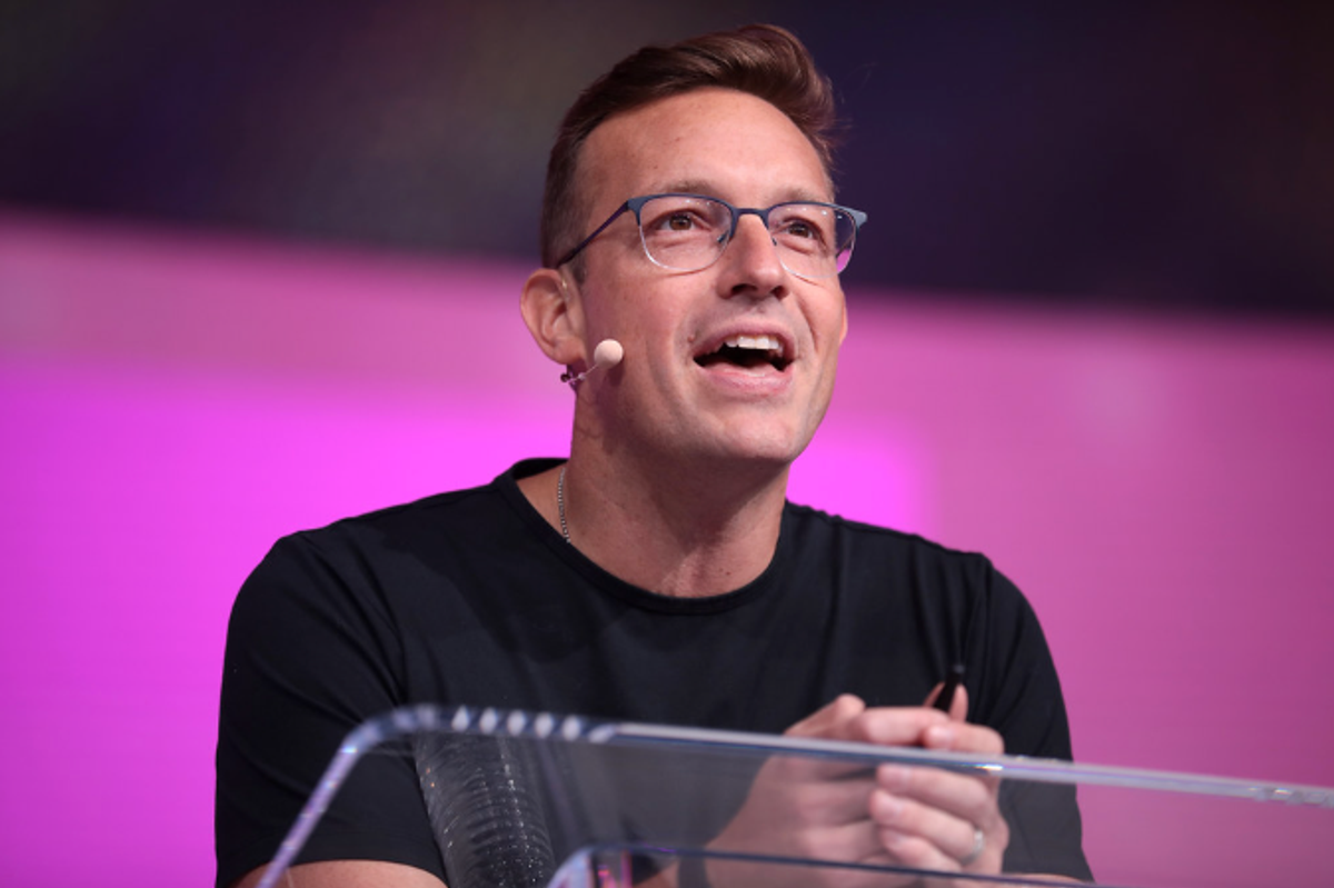 Leavitt Delivers White House Platform To A Plagiarist And Fabricator