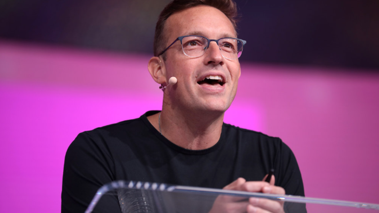 Leavitt Delivers White House Platform To A Plagiarist And Fabricator