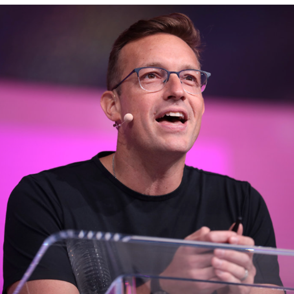 In MAGA Media Hierarchy, Benny Johnson Is Trump's Top Turd Polisher