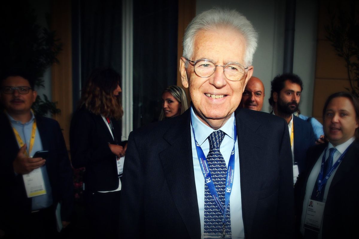 Monti ora dà consigli ai francesi. Se lo vogliono, glielo regaliamo