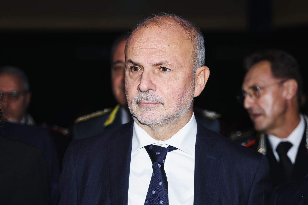 Schillaci recluta un altro rettore. Con Chigi resta il gelo