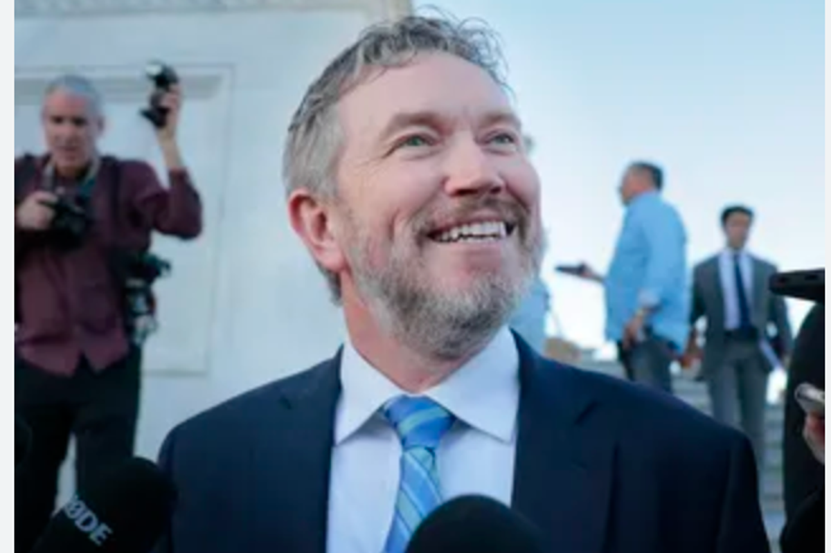 Will Epstein Files Vote Become 'Crack In The Dam' That Splits MAGA Apart?