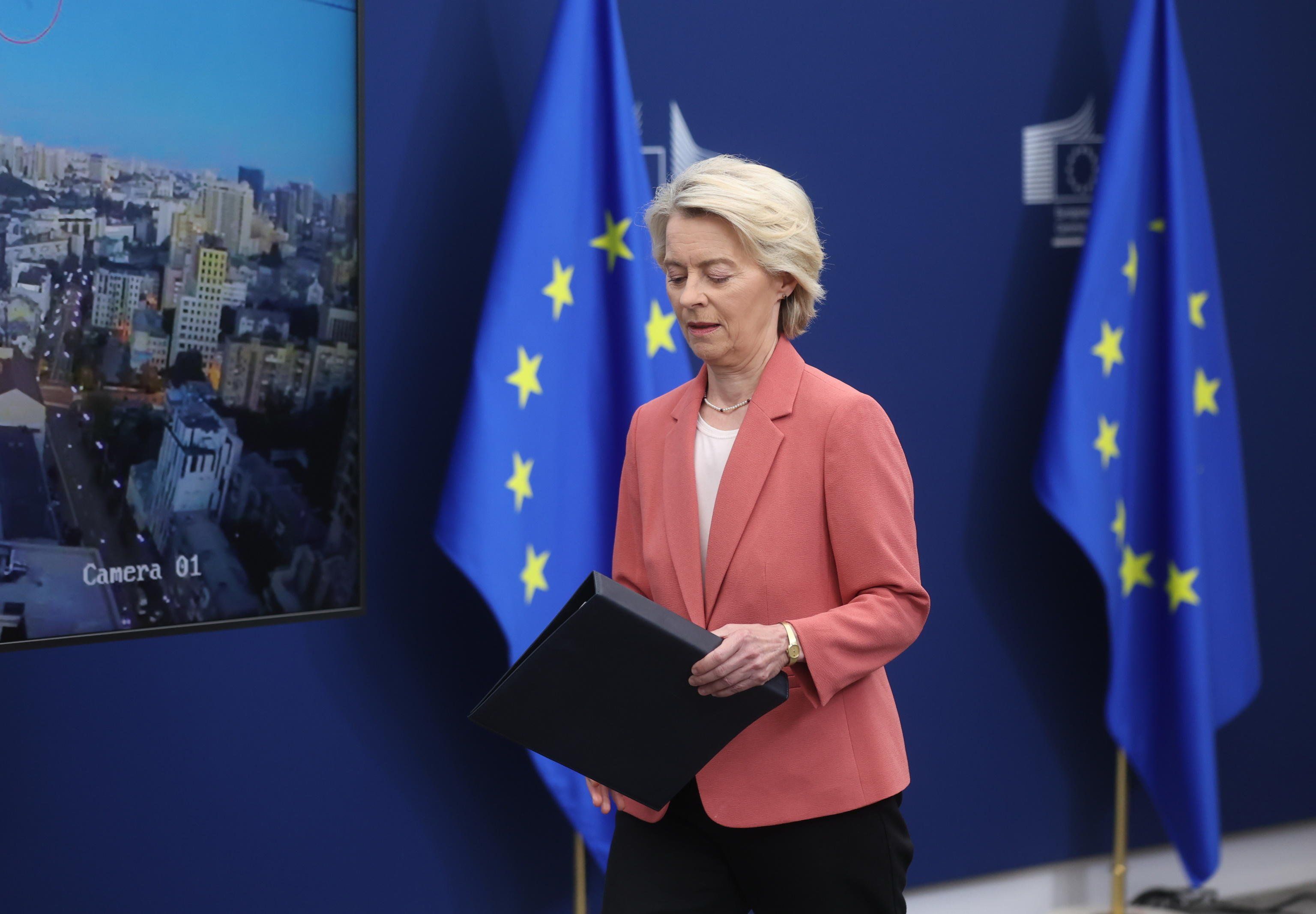 Pure i suoi alleati vogliono sfrattare Ursula