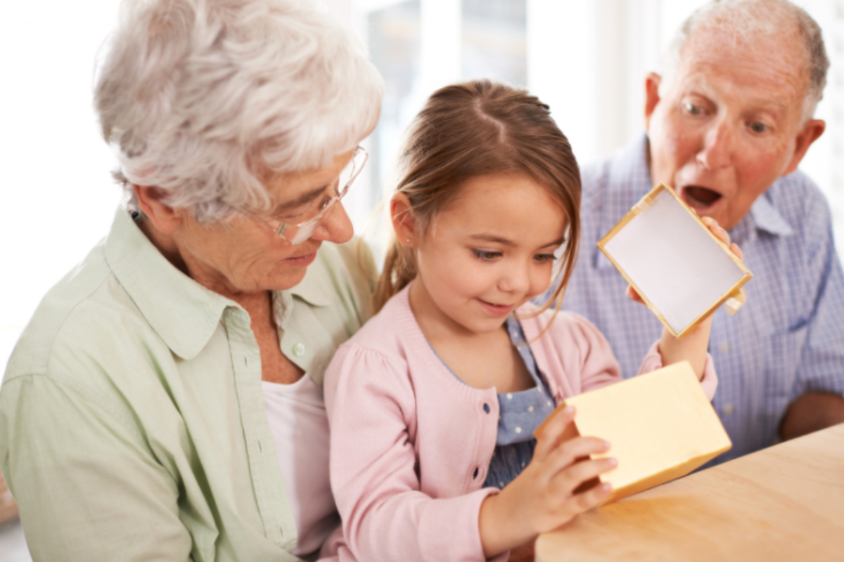 boomer grandparents, boomer grandparent, millennial parents, millennial parent, grandkids