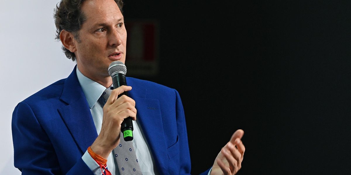 Stellantis all’attacco del Green deal. Con appena cinque anni di ritardo... Stellantis all’attacco del Green deal. Con appena cinque anni di ritardo...