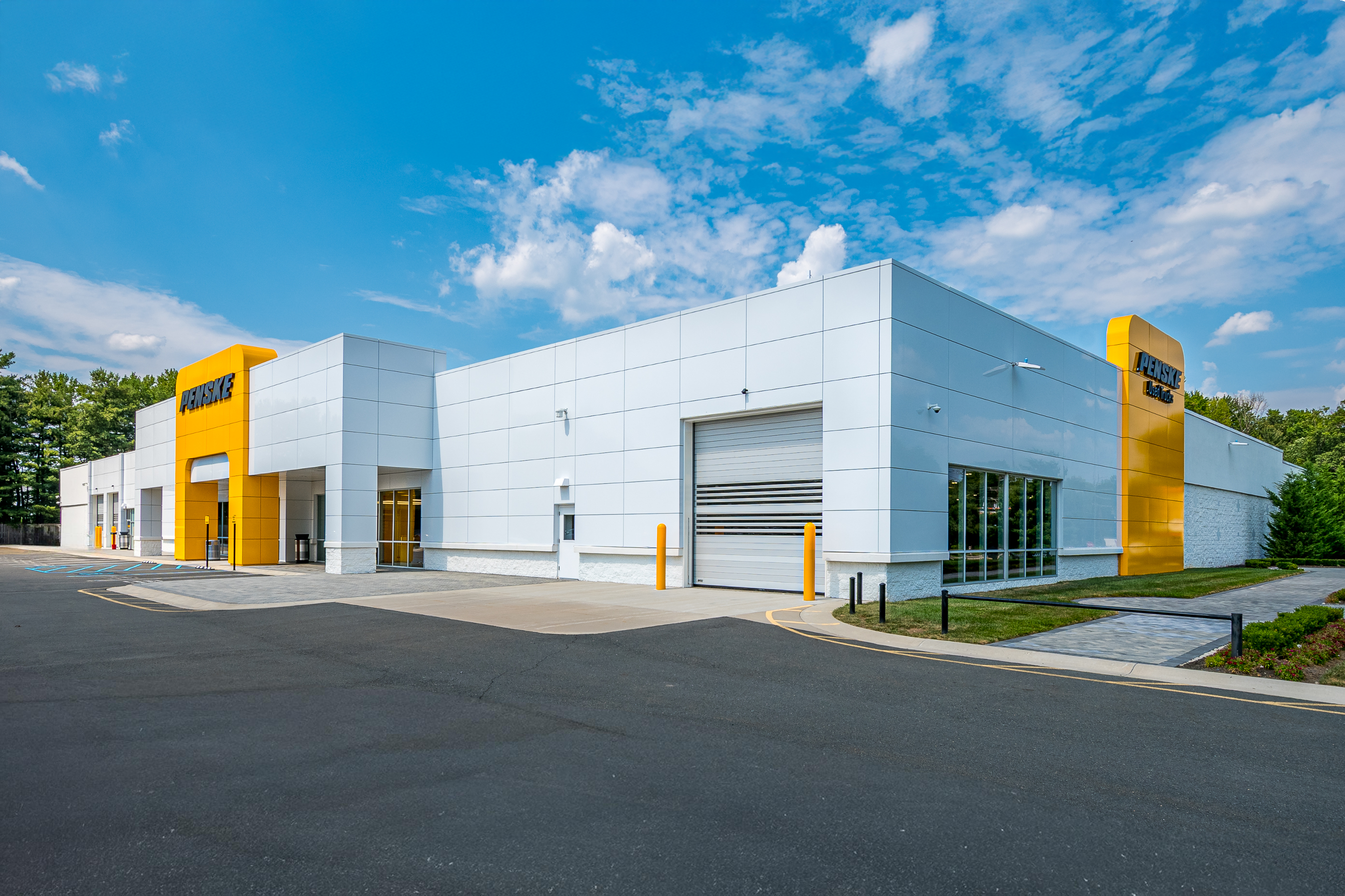 Penske Opens New Multi-Use Facility in Monmouth Junction, New Jersey