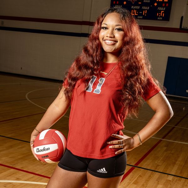 TORCH PASSED: McFarland, fellow seniors look to fuel MacArthur's next chapter // Powered by LOVB
