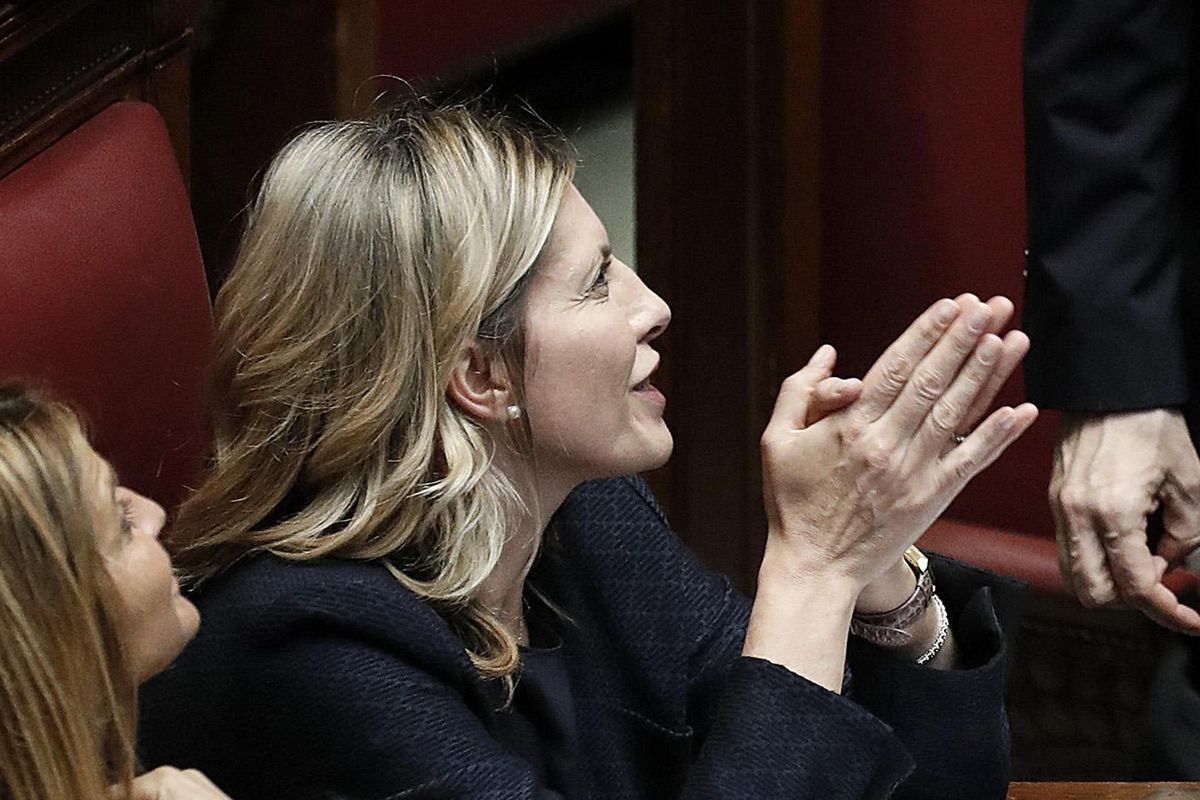 «La Bartolozzi va trattata come i ministri»