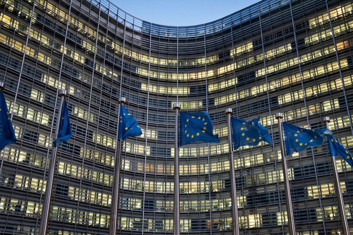 La vera minaccia per la democrazia non viene dall’esterno: è Bruxelles