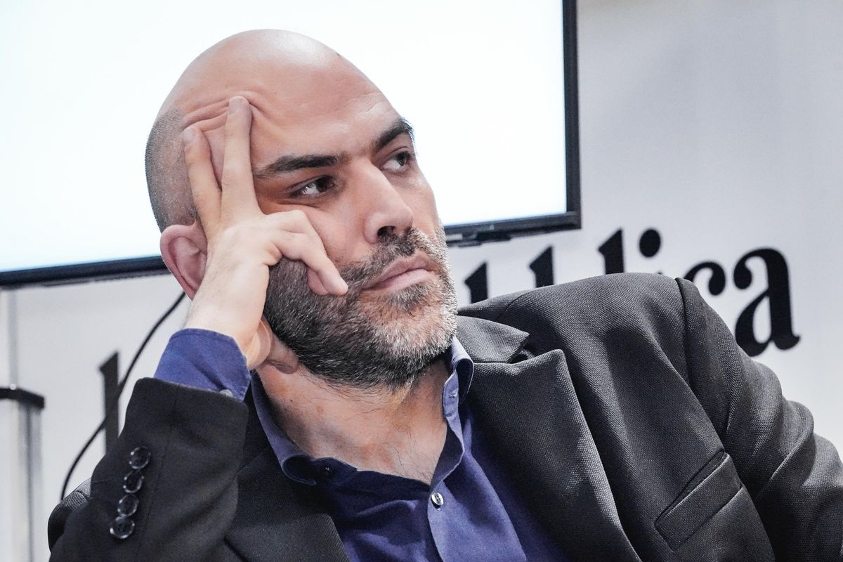 La trans gongola: «È karma». Saviano invita a farsi furbi: «Gioire è un favore a Trump»