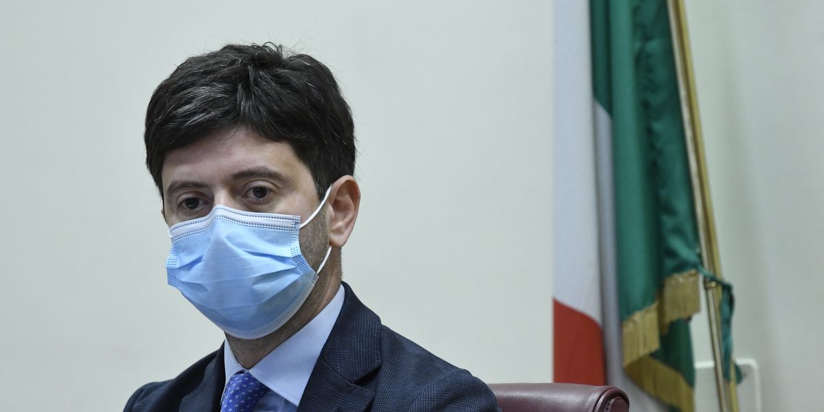 «Avanti tutta con Astrazeneca». Il video di Speranza al Cts mentre Camilla sta agonizzando «Avanti tutta con Astrazeneca». Il video di Speranza al Cts mentre Camilla sta agonizzando