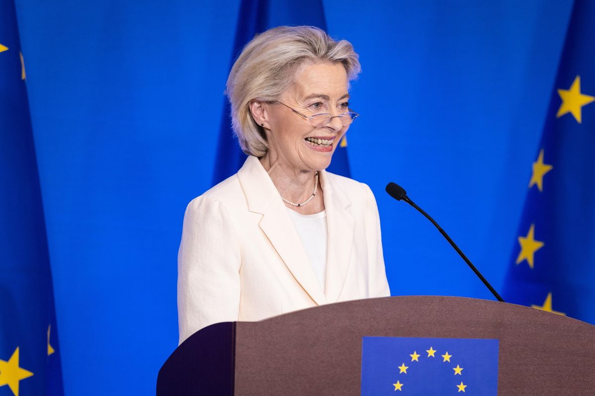 Dalla crociata verde a export e chip: Ursula costretta a rinnegare sé stessa