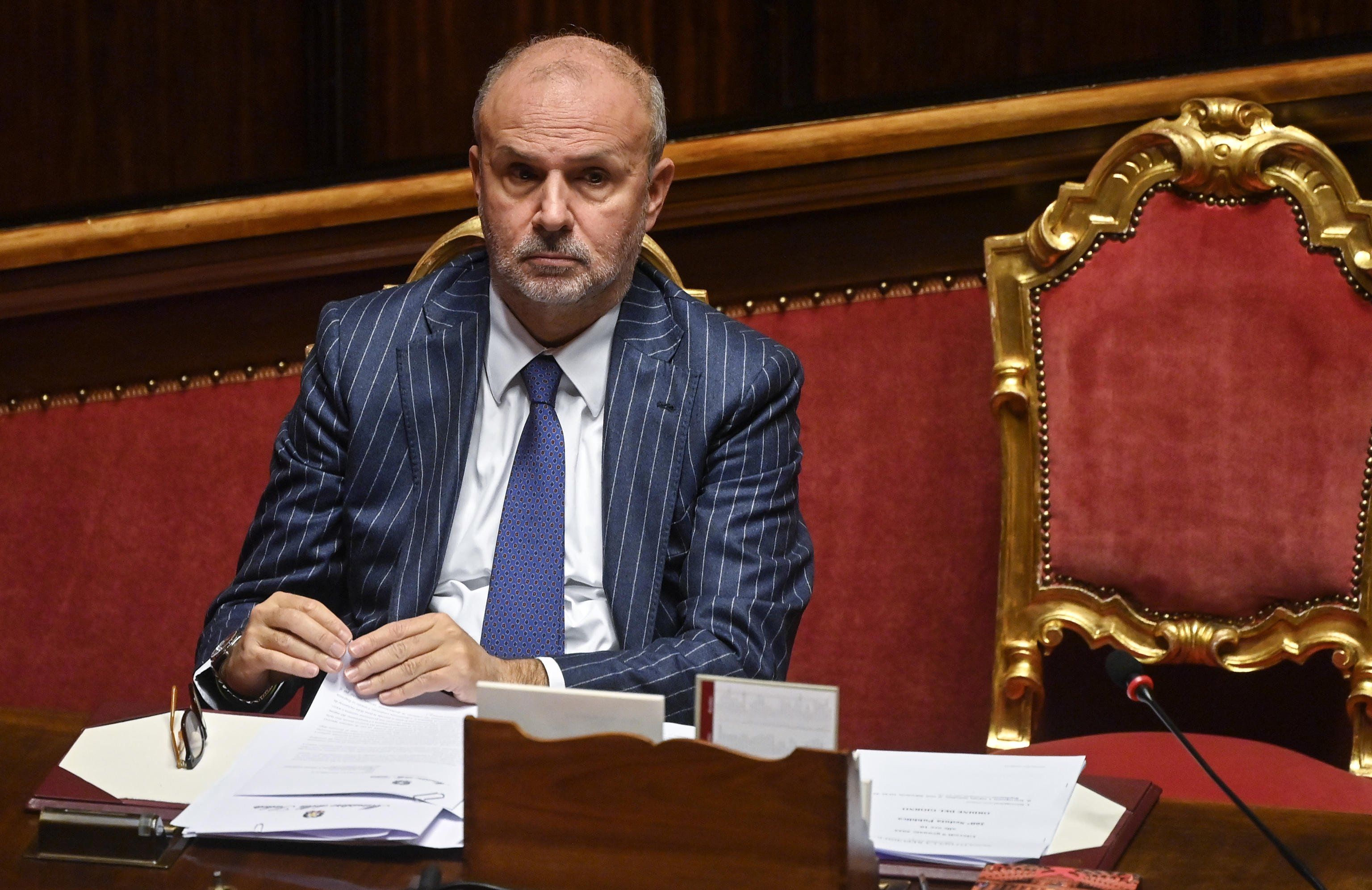 Il Quirinale blinda Schillaci. Se salta, serve una nuova fiducia