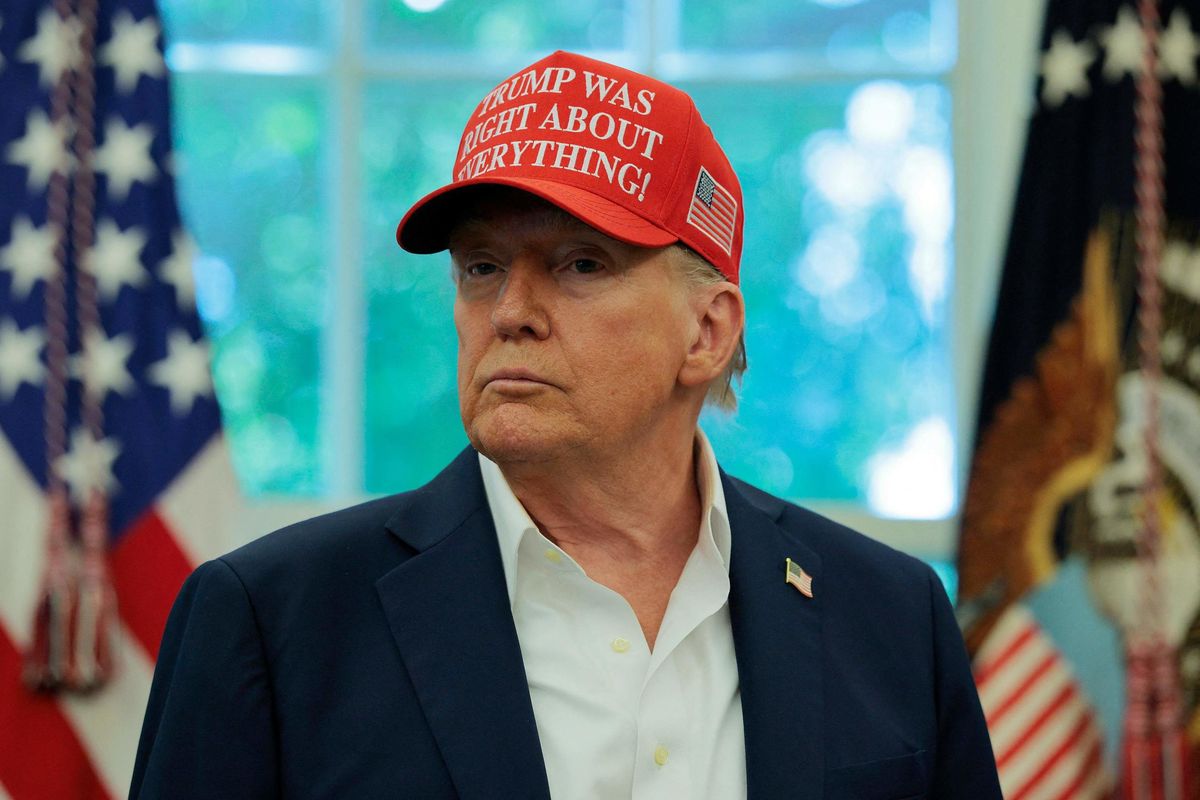 Trump insiste: guardia nazionale in marcia verso Baltimora e Chicago