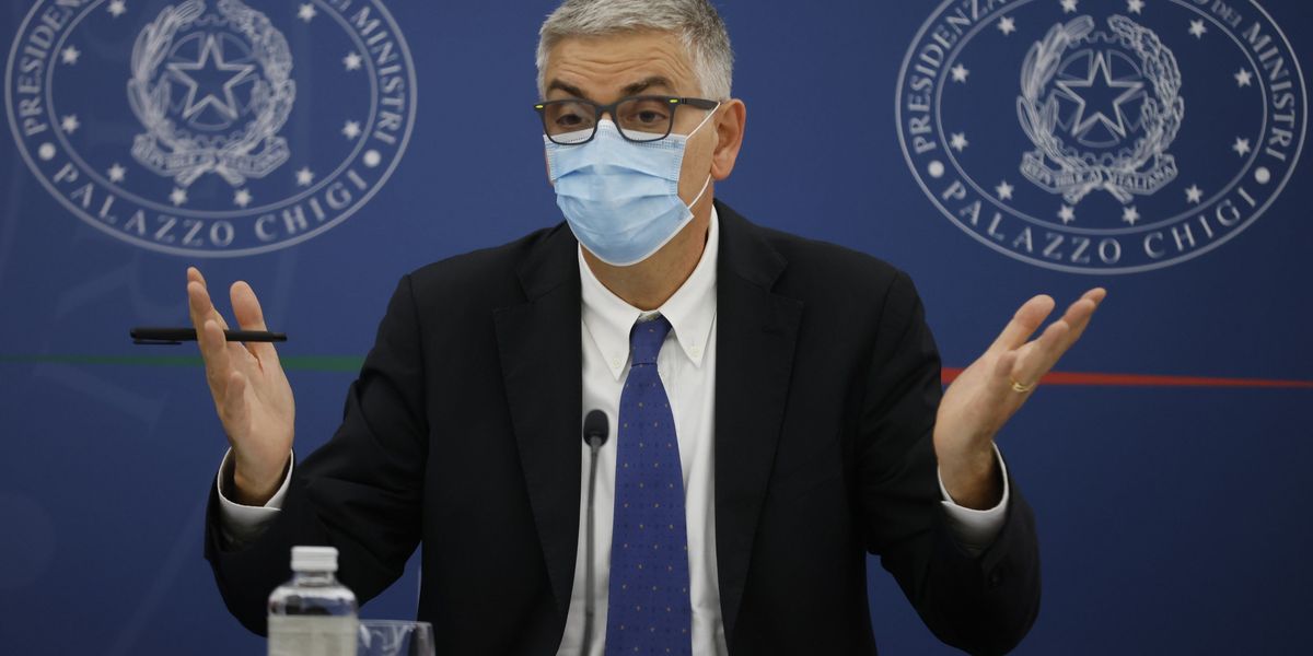 gli esperti litigano sui vaccini poi scaricano su di noi c8217232 il consenso informato