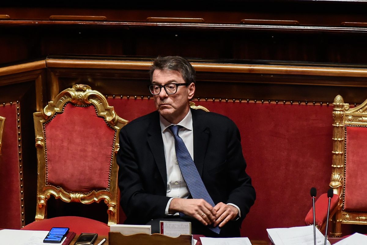 Pressing sulle banche. Dagli anticipi fiscali gli aiuti al ceto medio