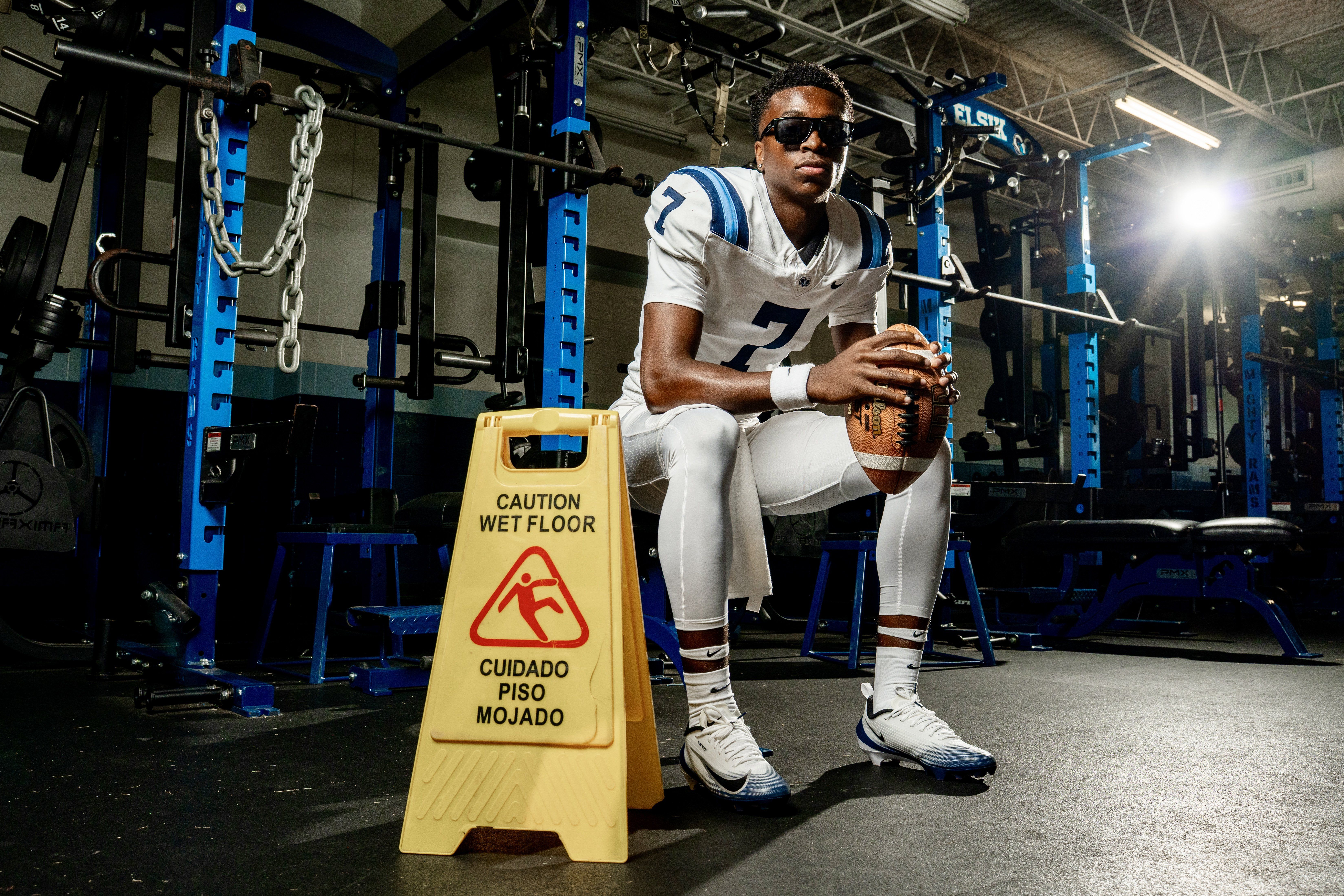 STUDENT OF THE GAME: How Experience and Drive are Elevating Mendenhall, Alief Elsik