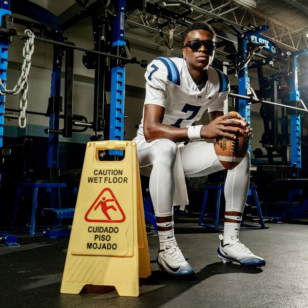 STUDENT OF THE GAME: How Experience and Drive are Elevating Mendenhall, Alief Elsik