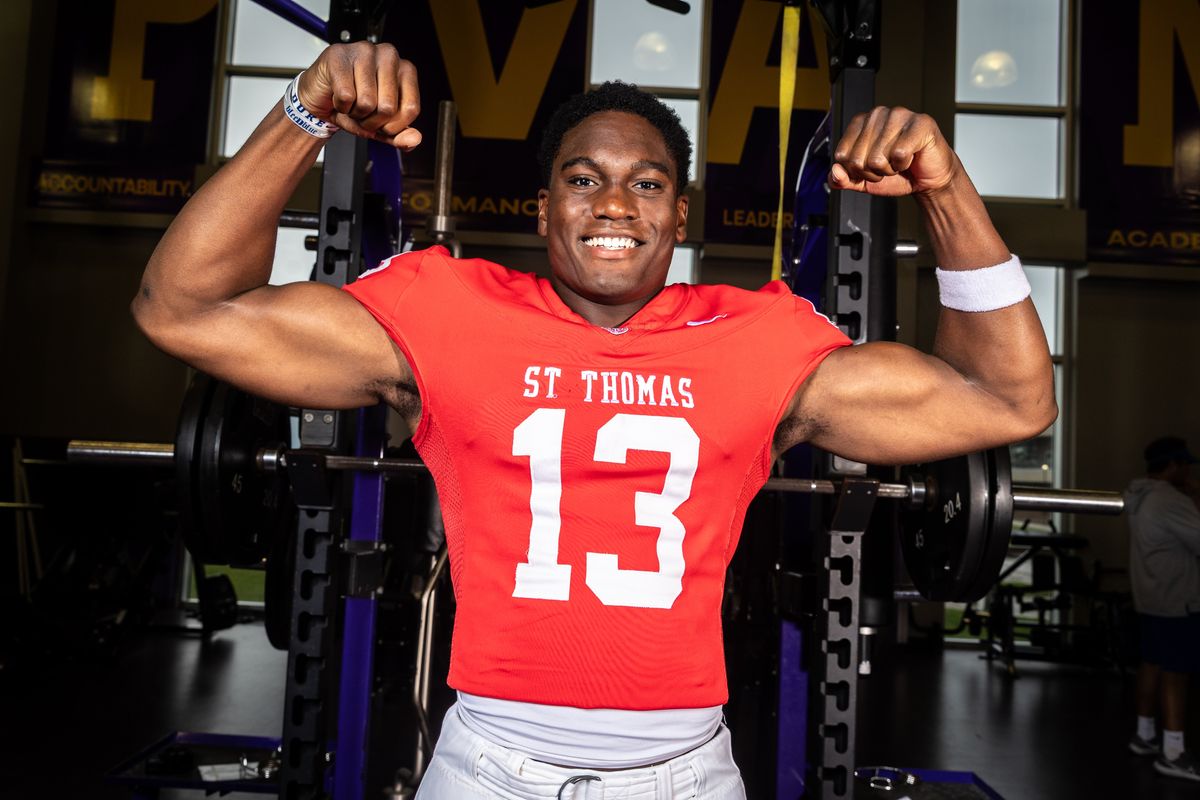 VYPE HOU Private School Preseason Football Defensive Player Of The Year Fan Poll